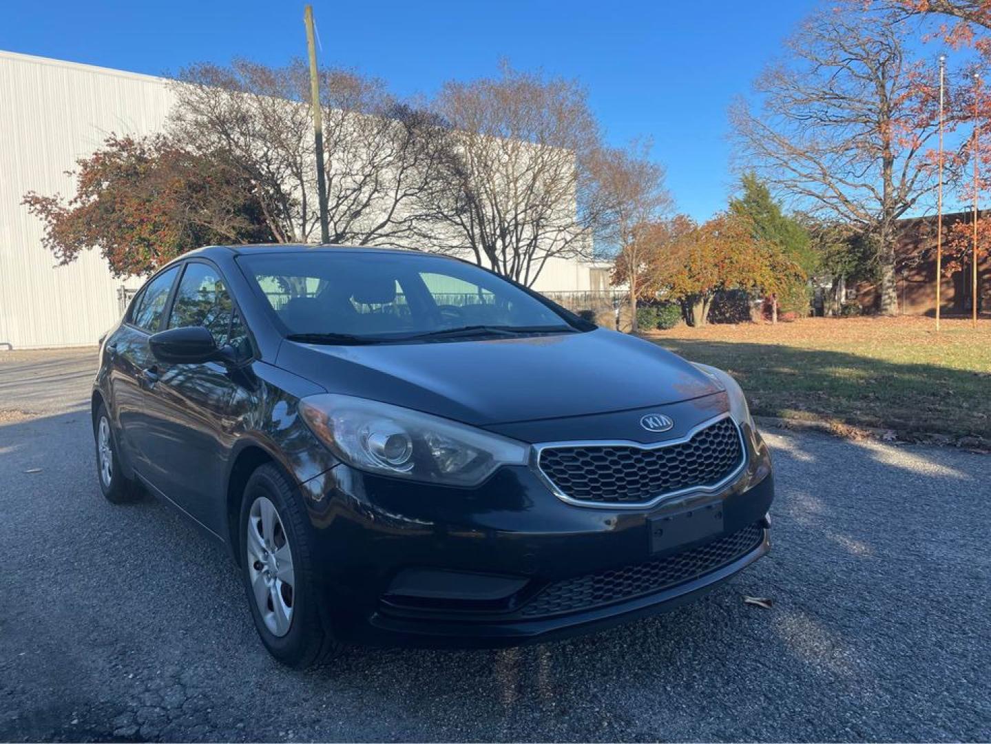 2016 Black /Black Kia Forte LX (KNAFK4A60G5) with an 1.8 4 CYL engine, Auto transmission, located at 5700 Curlew Drive, Norfolk, VA, 23502, (757) 455-6330, 36.841885, -76.209412 - -2016 Kia Forte 96k miles -Excellent condition -Carfax 1 owner -20 service records -Fresh oil change -New state inspection -Satellite and Bluetooth radio -VADLR $250 processing fee not included in price - Photo#1